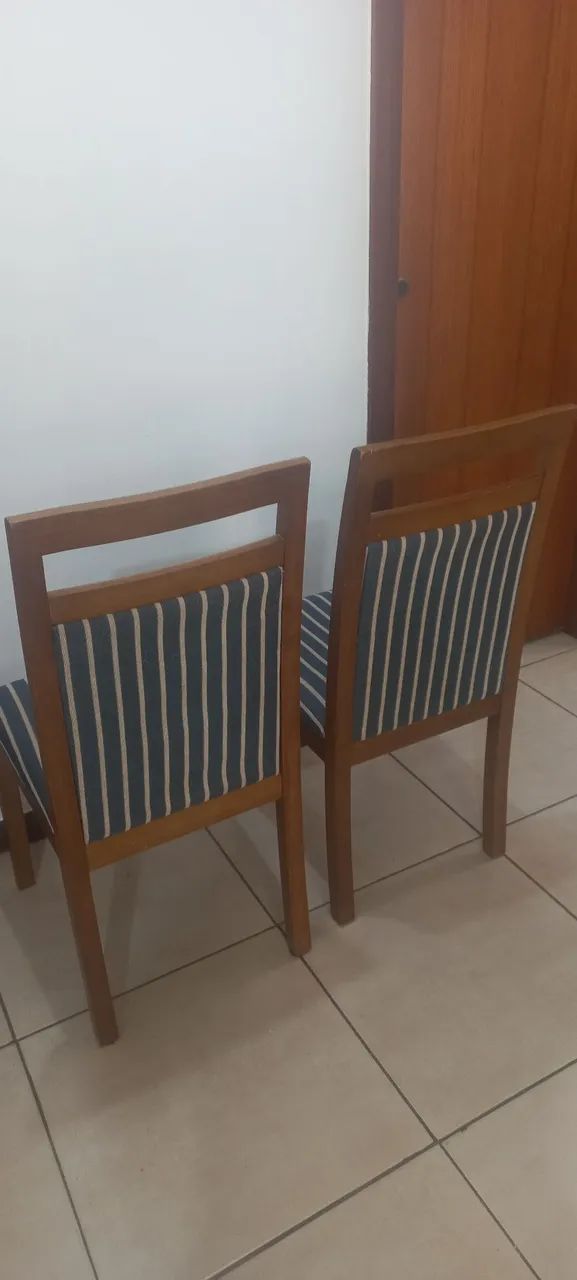 Cadeira de jantar em madeira - Foto 2