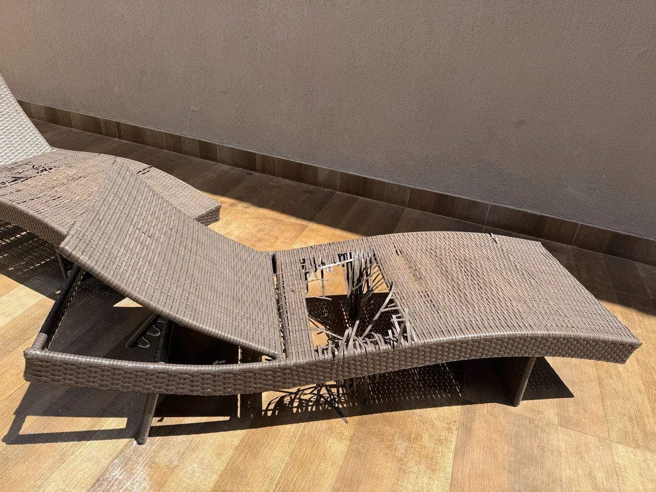 Espreguiçadeira para piscina. - Foto 4