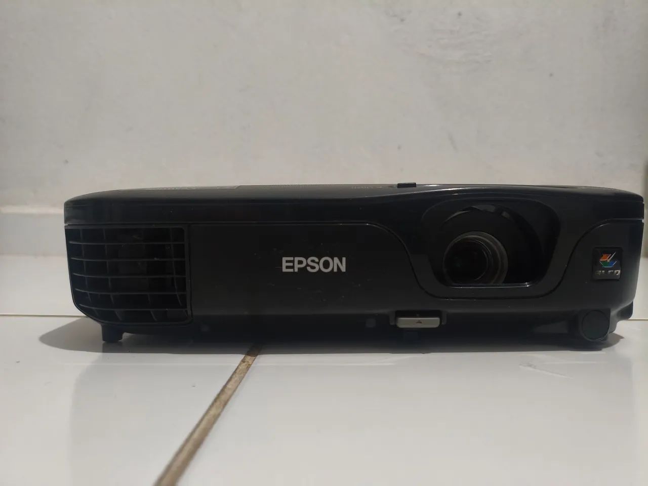 Projetor Epson Power lite S12+  - Foto 3