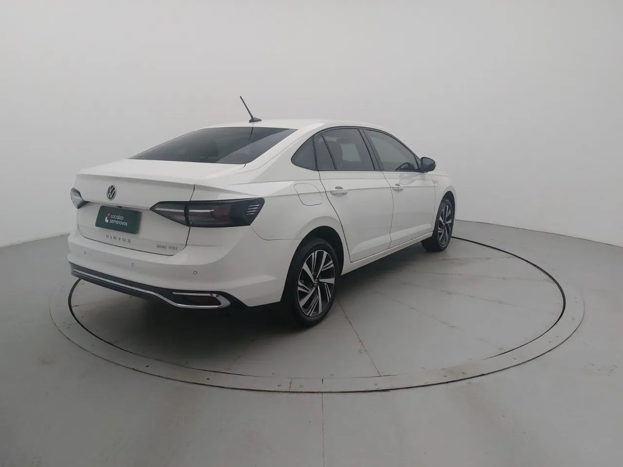 Volkswagen Virtus Highline 200 TSI 1.0 Flex 12V Aut, foto 5 de 18
