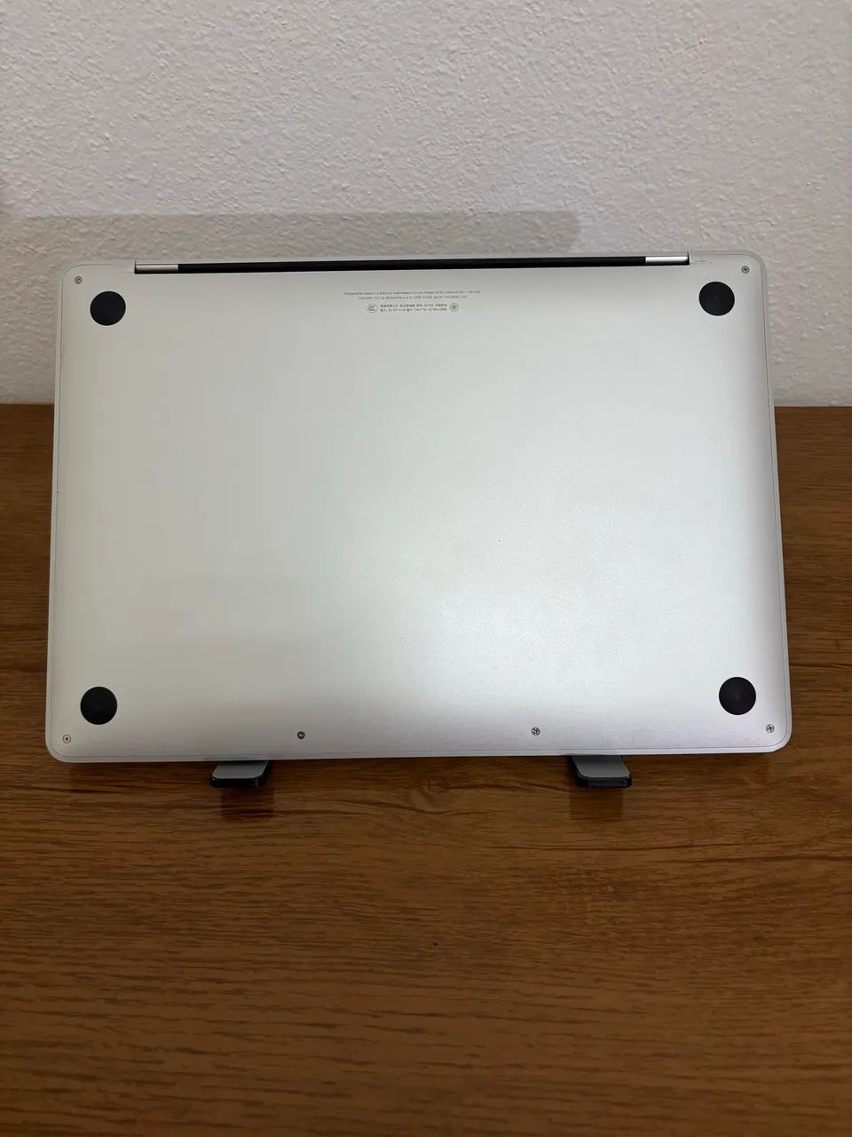 MacBook Pro 2019 Touch Bar | 256GB SSD | 8GB RAM | 182 Ciclos