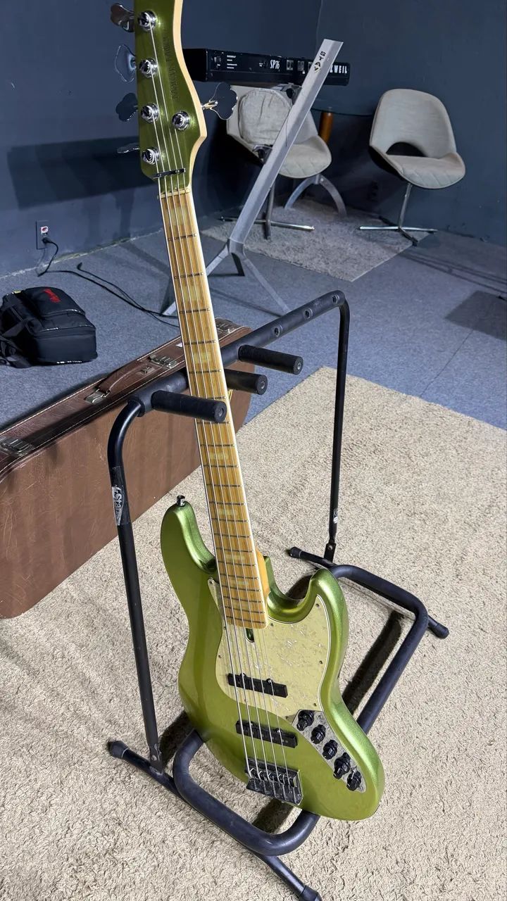 Vendo C.baixo Sire V7  - Foto 5