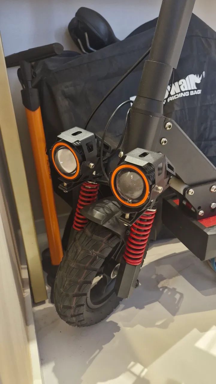 Patinete Elétrico Off Road c/ potência 500W e Bateria 12mah. Apenas 20km rodados - Foto 4