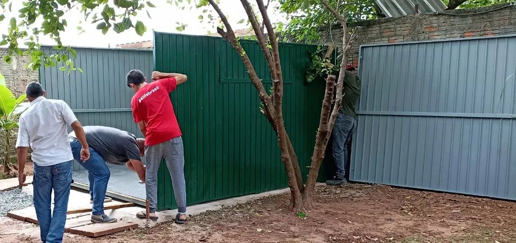 Container Reforçado Modular / Desmontável 449261216591390720