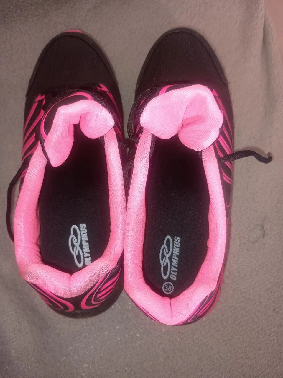 Vendo esse tênis feminino  - Foto 5