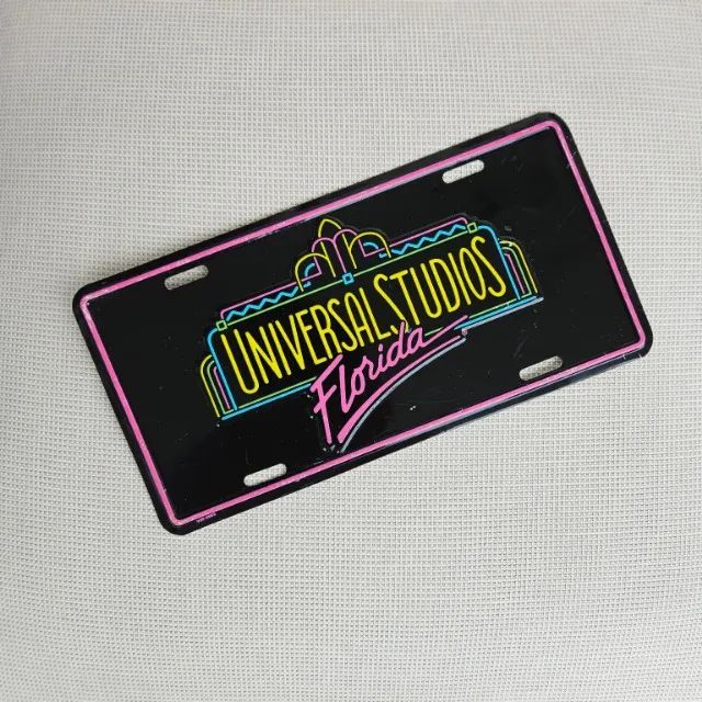 Placa de coleção Universal Studios Florida logotipo neon