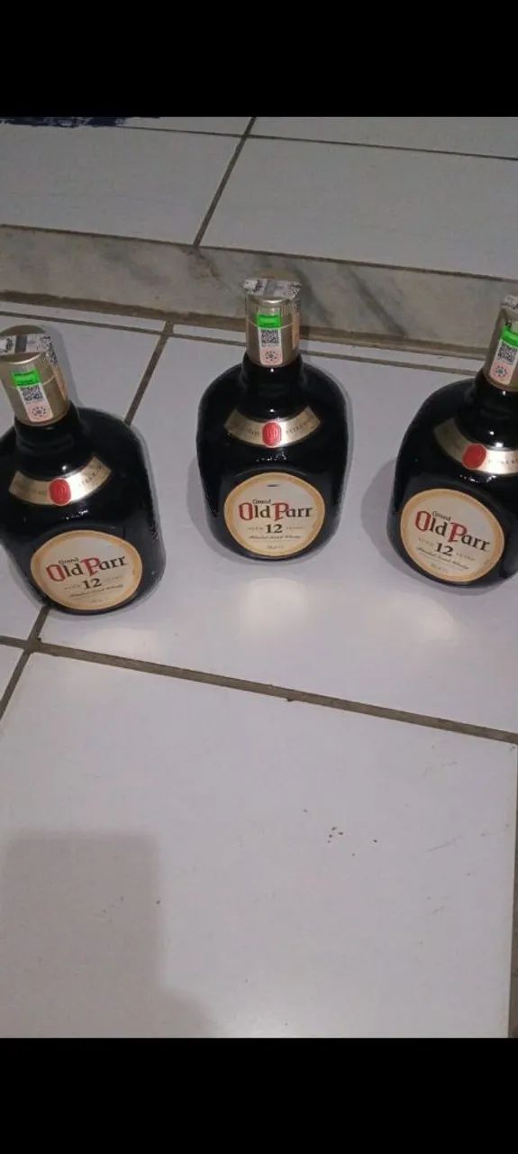 Vende se 3 whisky oldpar 