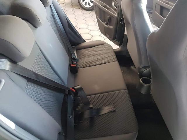 VW CrossUp I-Motion 2016 Única dona - Foto 8