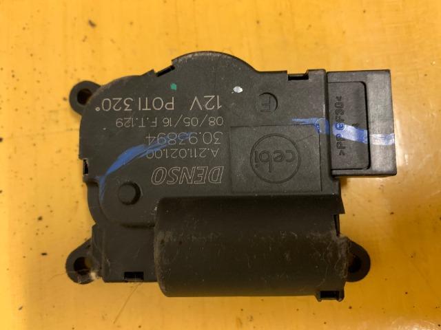 Atuador caixa ar condicionado jeep renegade original - Foto 4