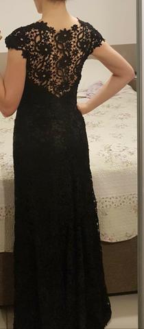 Vestido Social Longo Preto de Renda - Foto 3