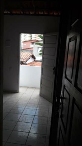 2 Quitinetes próximo a Maria Lacerda - Foto 11