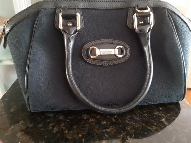 Bolsa Vitor Hugo
