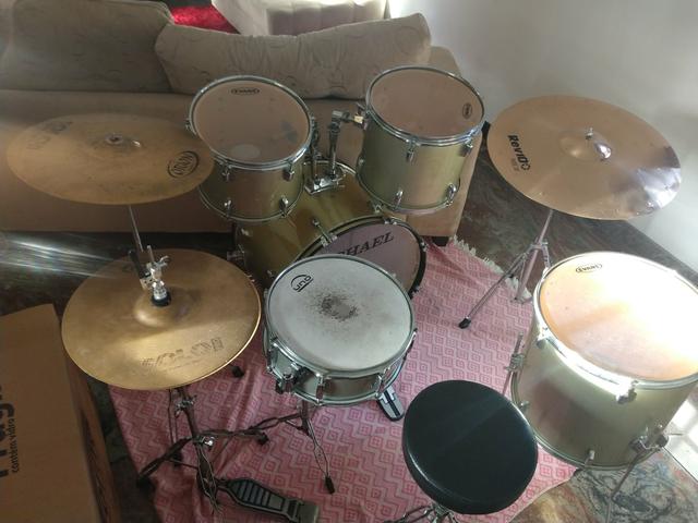 Bateria Michael
