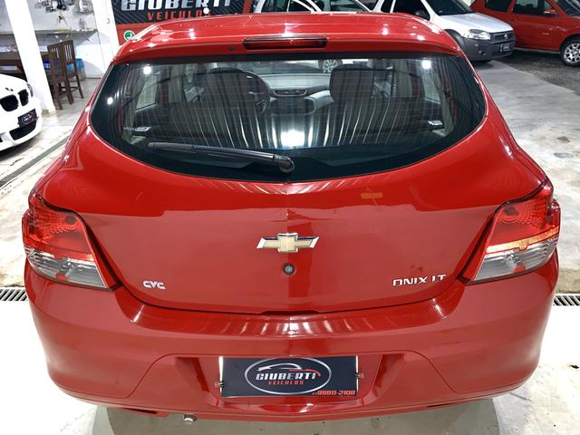 Chevrolet Onix LT 1.0 2015 - Foto 7