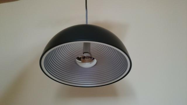 Luminária pendente em aço preto com prata Bella 24cm SE240P + 01 Lâmpada LED E27