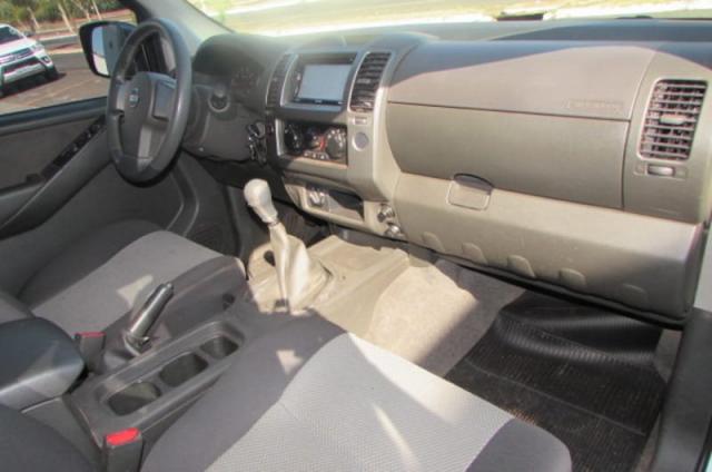 NISSAN FRONTIER 2011/2012 2.5 SE ATTACK 4X4 CD TURBO ELETRONIC DIESEL 4P MANUAL - Foto 16