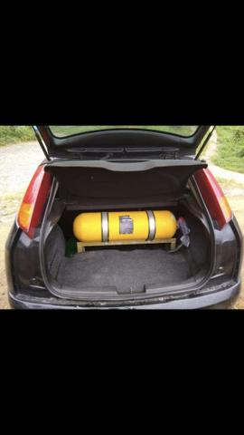 Vendo FORD FOCUS GHIA TETO SOLAR 04
