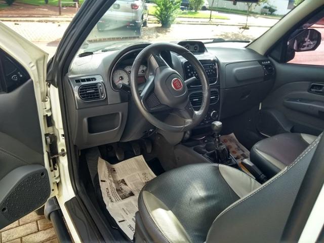 Fiat Strada Adventure 1.8 CD - Foto 9