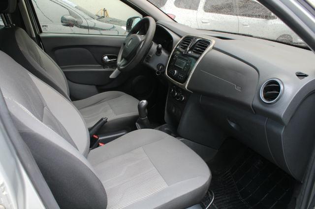 Renault Sandero, Único dono, GNV, completo - Foto 9