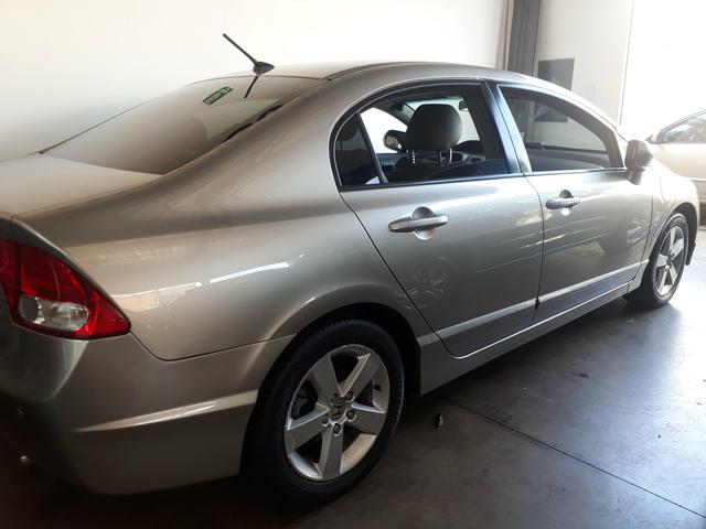 Honda civic lxs ano 2009 câmbio manual - Foto 2