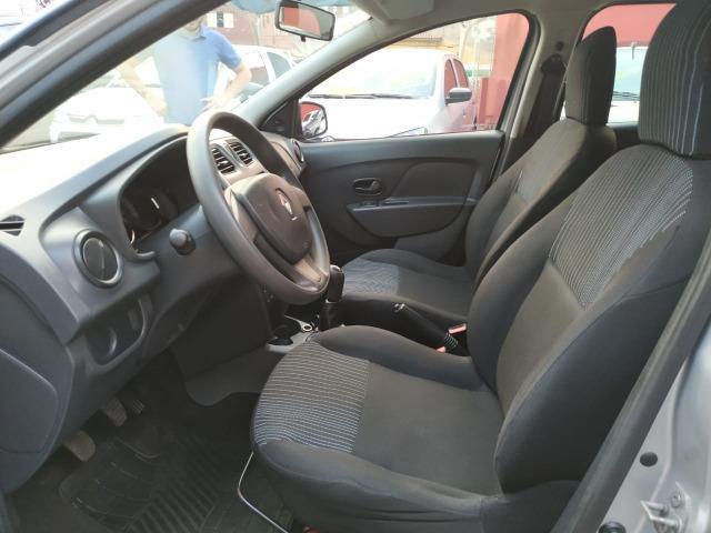 Sandero Authentic - Foto 2