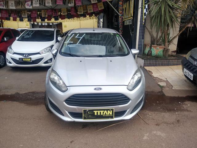 New Fiesta 1.5 ano 2014. Ent.R$8.000 - TITAN MULTIMARCAS - Foto 6