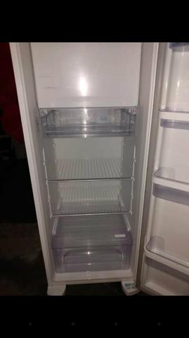 Geladeira Electrolux Frost Free - Foto 3