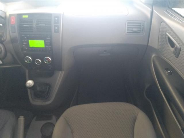 HYUNDAI TUCSON 2.0 MPFI GL 16V 142CV 2WD GASOLINA 4P MANUAL - Foto 5