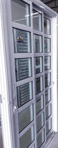 Porta Balcão 3 Planos Linha Predial Branca. - Foto 2