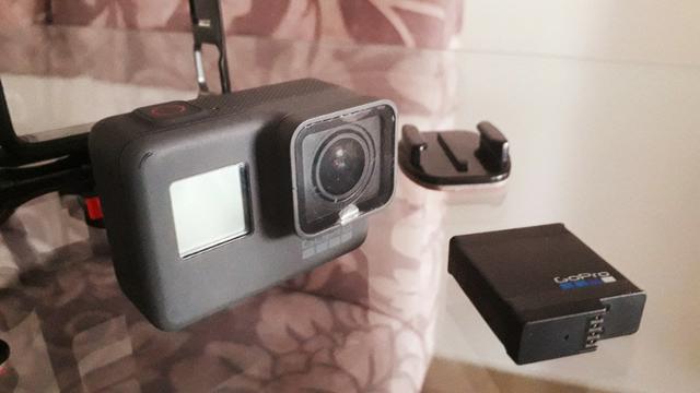 Câmera Gopro Hero5 Black 4k + Cartão Sd 64gb + Bateria Extra