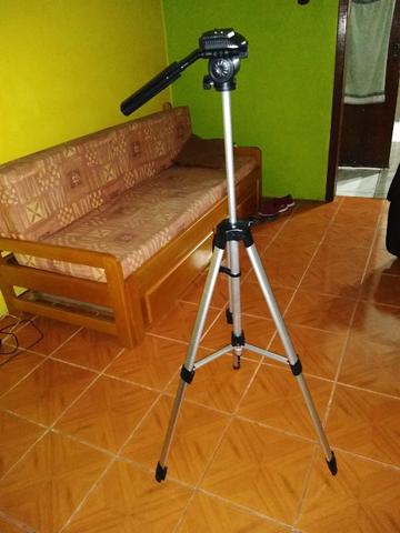 Tripé para câmera