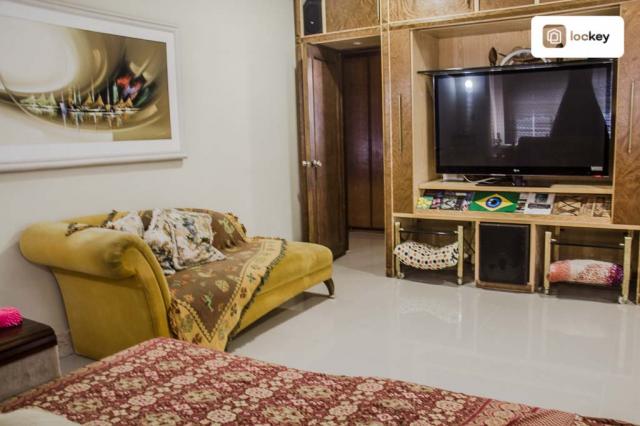 Casa com 450m² e 5 quartos - Foto 4