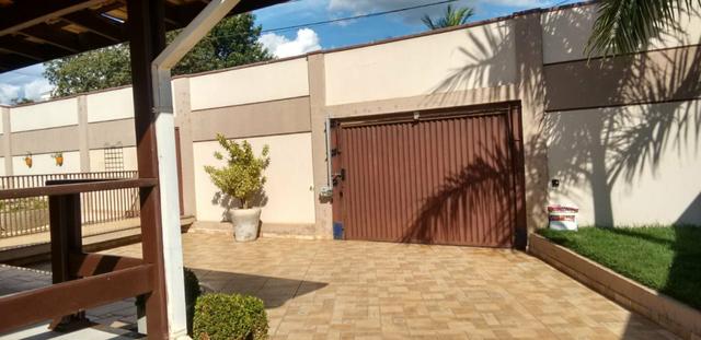Casa e Terreno com Piscina e Área de Lazer - Foto 4