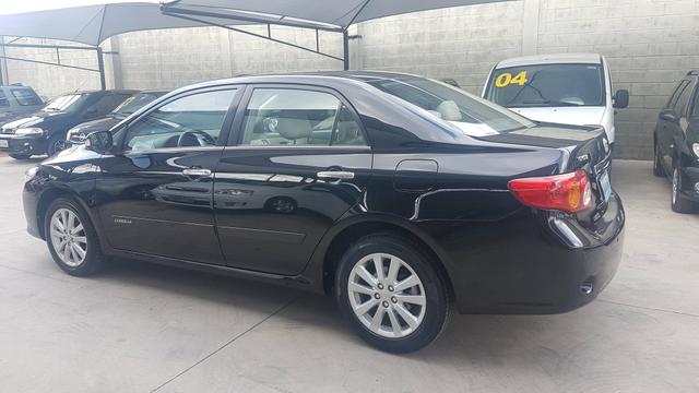 Corolla Seg Ano 2010 Bem Conservado Top - Foto 5