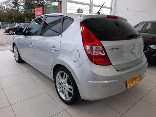 i30 2.0 16V 145cv 5p Aut. - Foto 6
