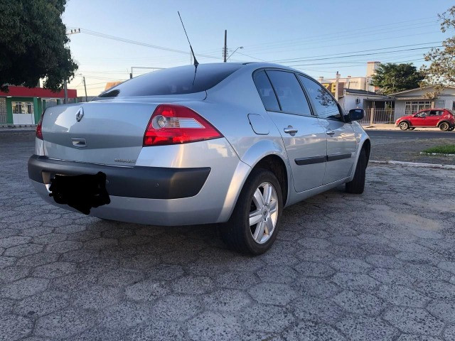 Megane Sedan Dinamic Aut. (2 Dono) Impecavel - Foto 3