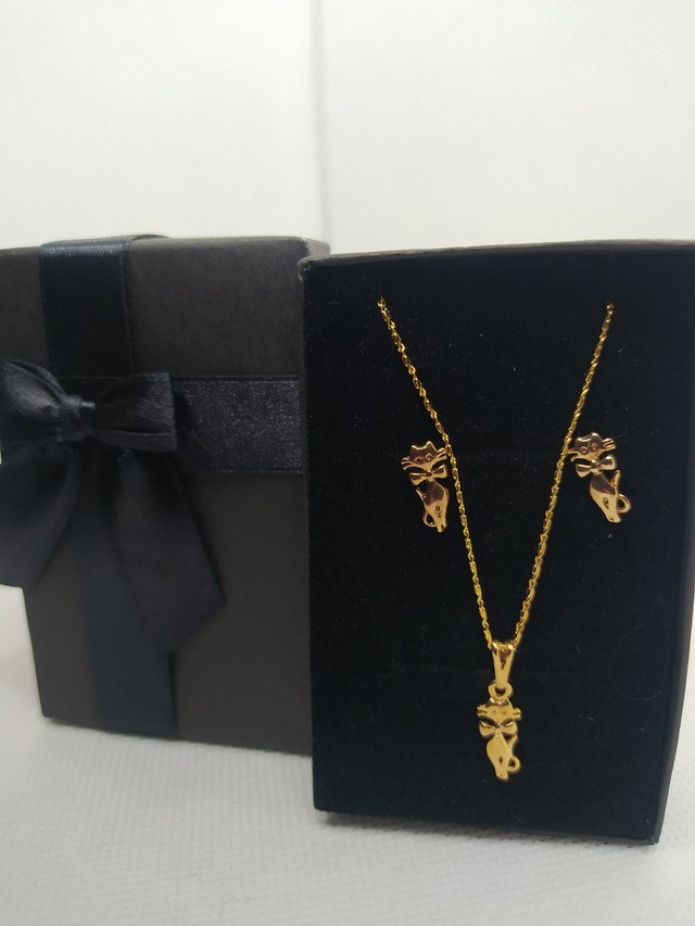Brinco + Colar com Pingente banhado a ouro 18k - Foto 2