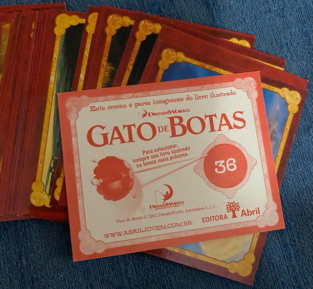 35 figurinhas do Gato de Botas