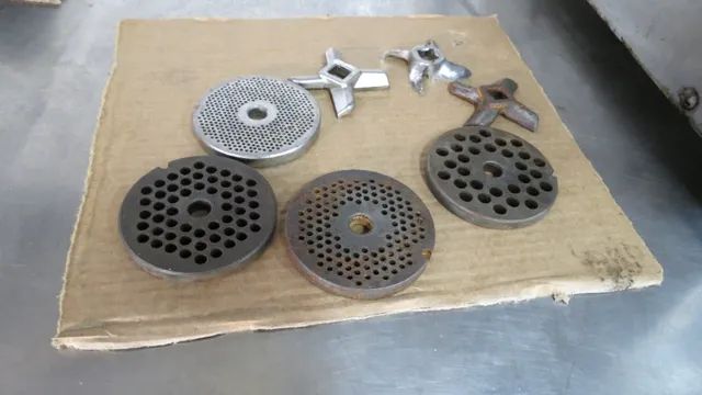 Moedor e picador de carne marca Caf  110v/220v  - Foto 4