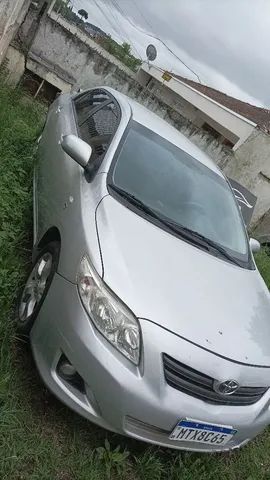Corolla Gli 1.8 ( Batido trazeira )
