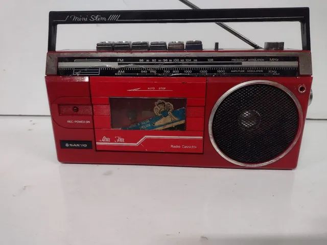Mini rádio antigo sanyo - Foto 3