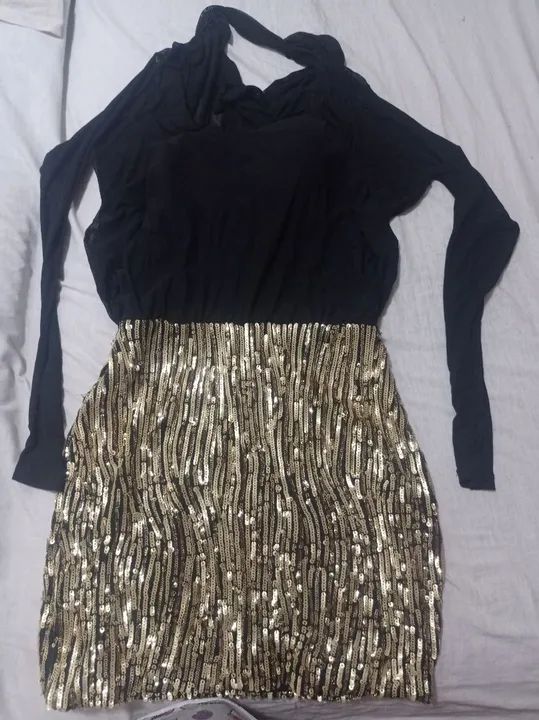 Vestido decote V blusa transparente 