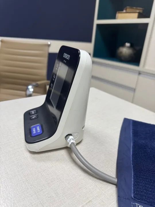 Aparelho de pressão Omron HBP-1100 - Foto 4
