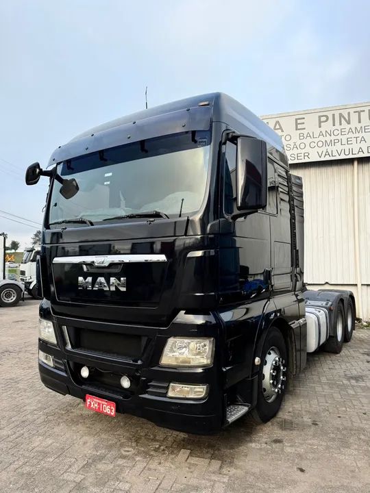 Man TGX 2015 28.440 6x2 automático motor novo 
