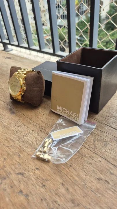Relógio Michael Kors Feminino Dourado mk5055 - Foto 3