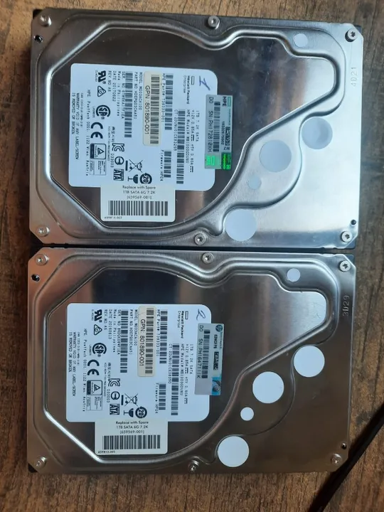 2 HD para Servidor/Dados HP 1Tb 7,2k 6G