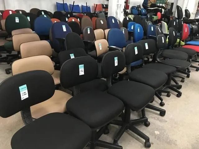 cadeira diversos modelos a partir de 250,00