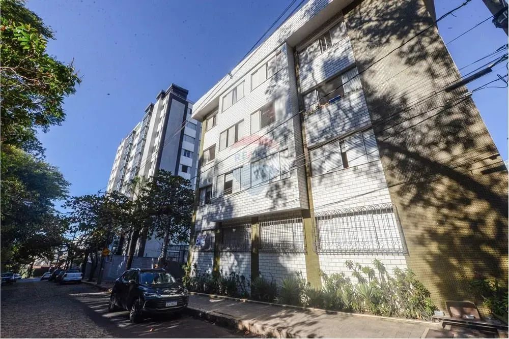 Excelente Apartamento no Bairro Vila Paris