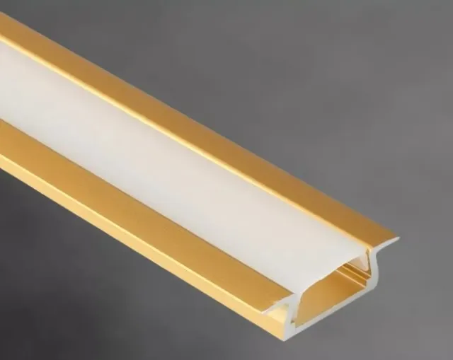 Perfil 17 x 0,7 de Embutir Dourado Peça com 2 Metros