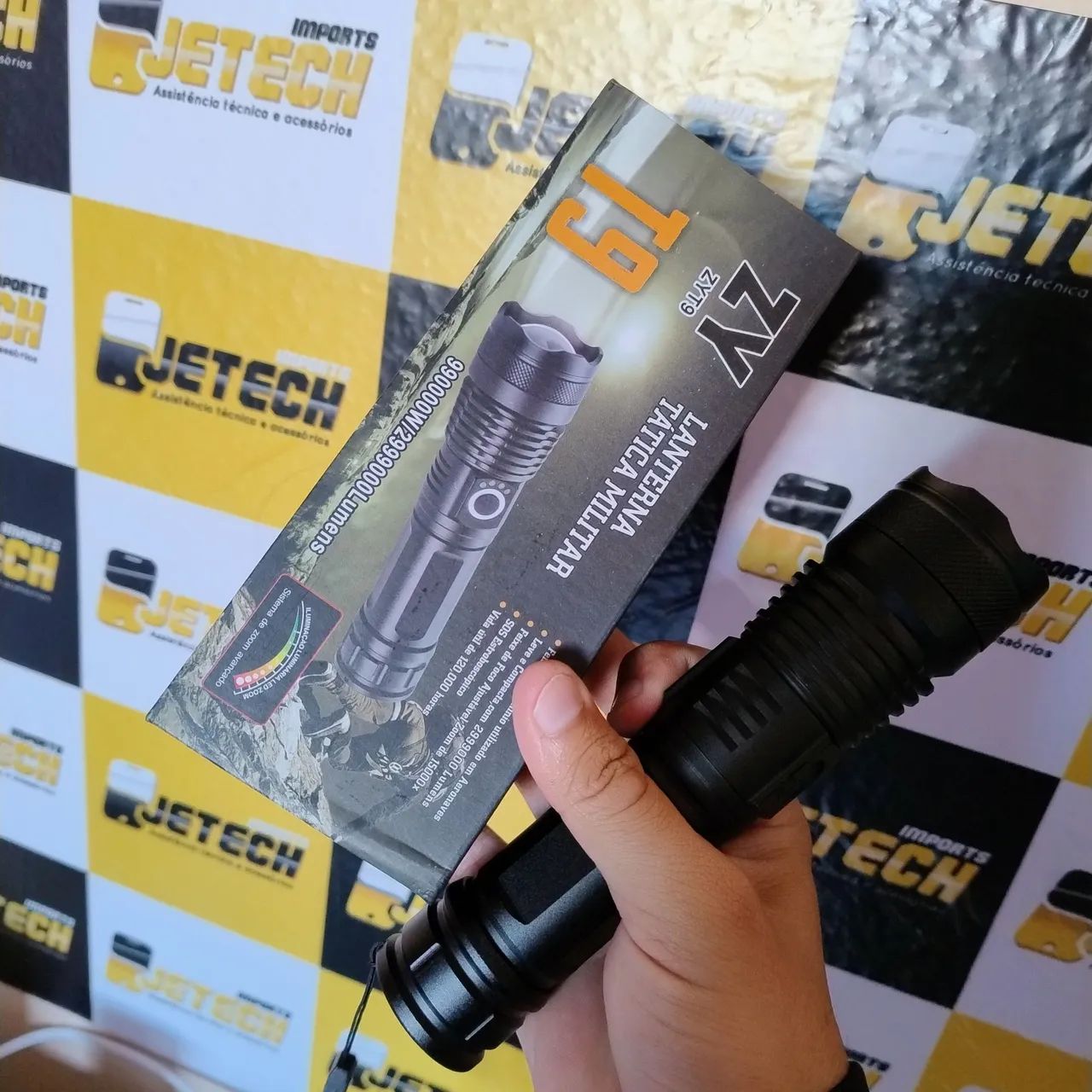 Lanterna tática de led t9 - Foto 4